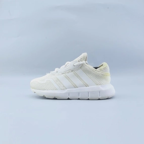 ADIDAS  SWIFT RUN X Adidas performance runners