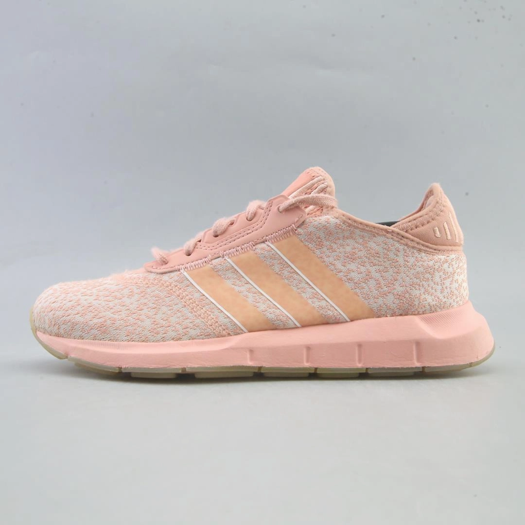ADIDAS SWIFT RUN X TRACE Adidas running shoe designs