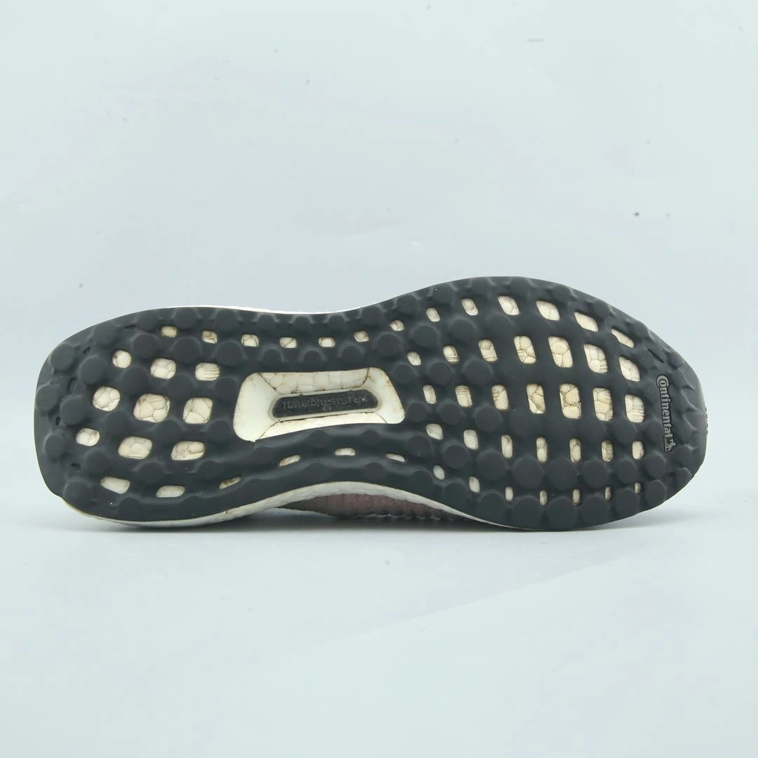 ADIDAS ULTRA BOOST LACELESS Best Adidas Running Shoes for Performance
