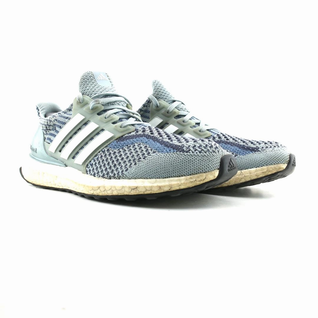 ADIDAS  ULTRABOOST 5.0 DNA Adidas Lightweight Running Shoes for Men