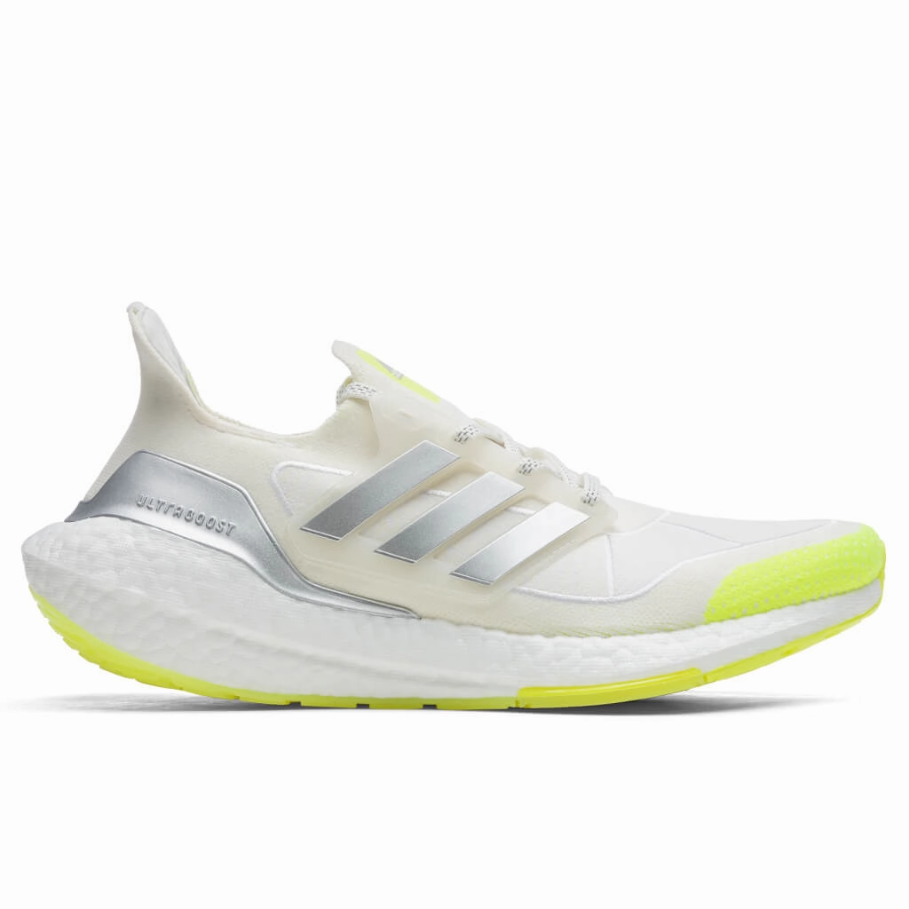 Adidas x IVY PARK Ultraboost - Off White/Silver Metallic/Cloud White Classic Adidas sneakers with timeless style