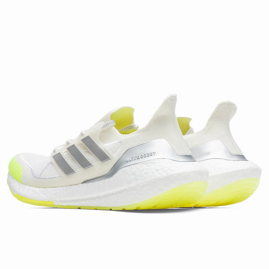 Adidas x IVY PARK Ultraboost - Off White/Silver Metallic/Cloud White Adidas Classic Street Sneakers