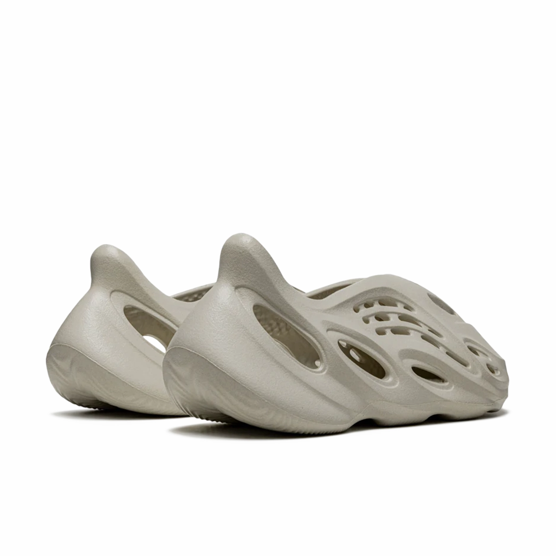adidas Yeezy Foam RNNR Sand Adidas Sporty Lifestyle Shoes