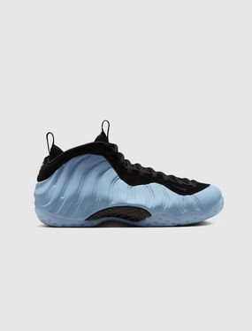 AIR FOAMPOSITE ONE "PSYCHIC BLUE" Nike lifestyle shoes with signature style