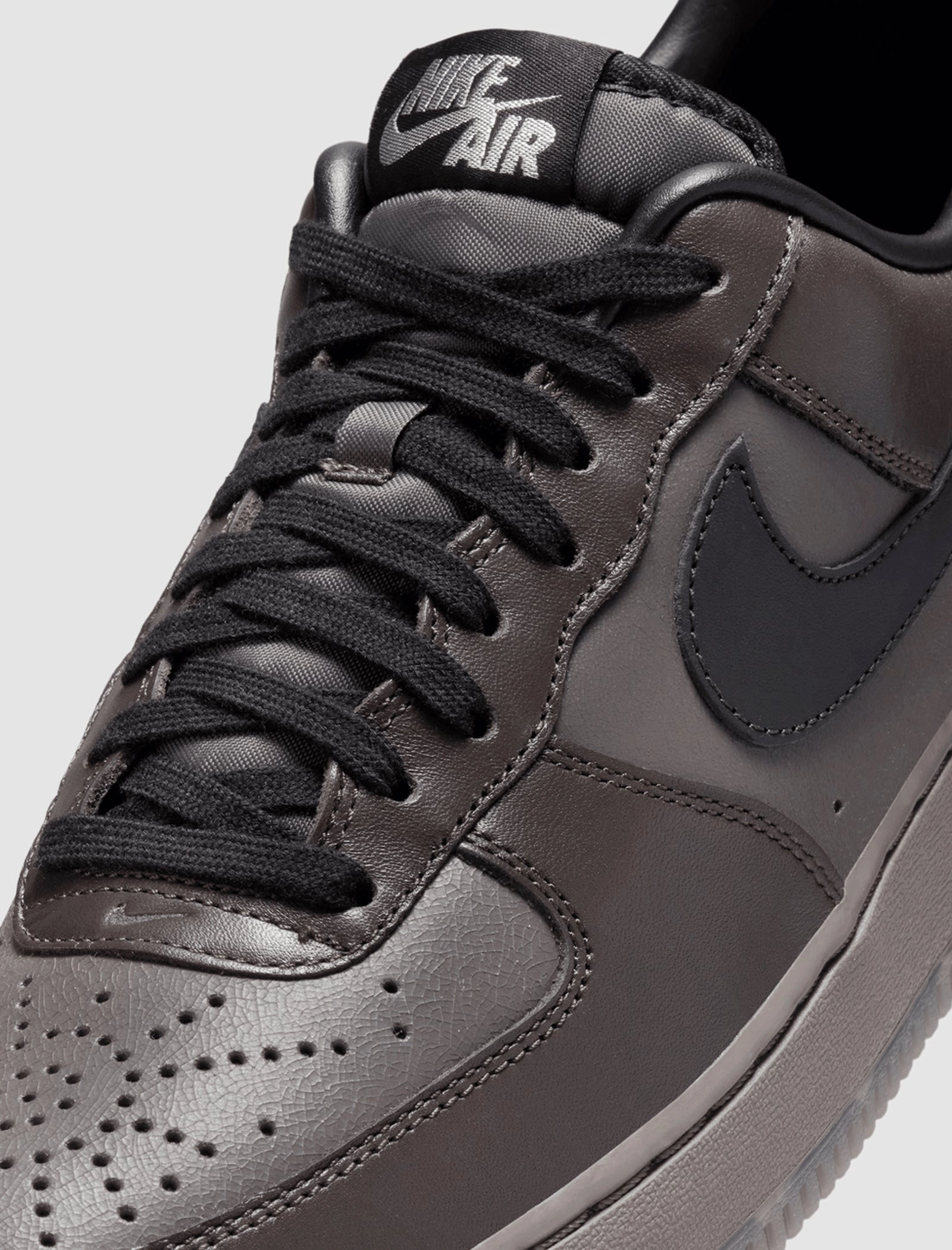 AIR FORCE 1 LOW OLYMPICS "BLACK TEA" Nike sports sneakers