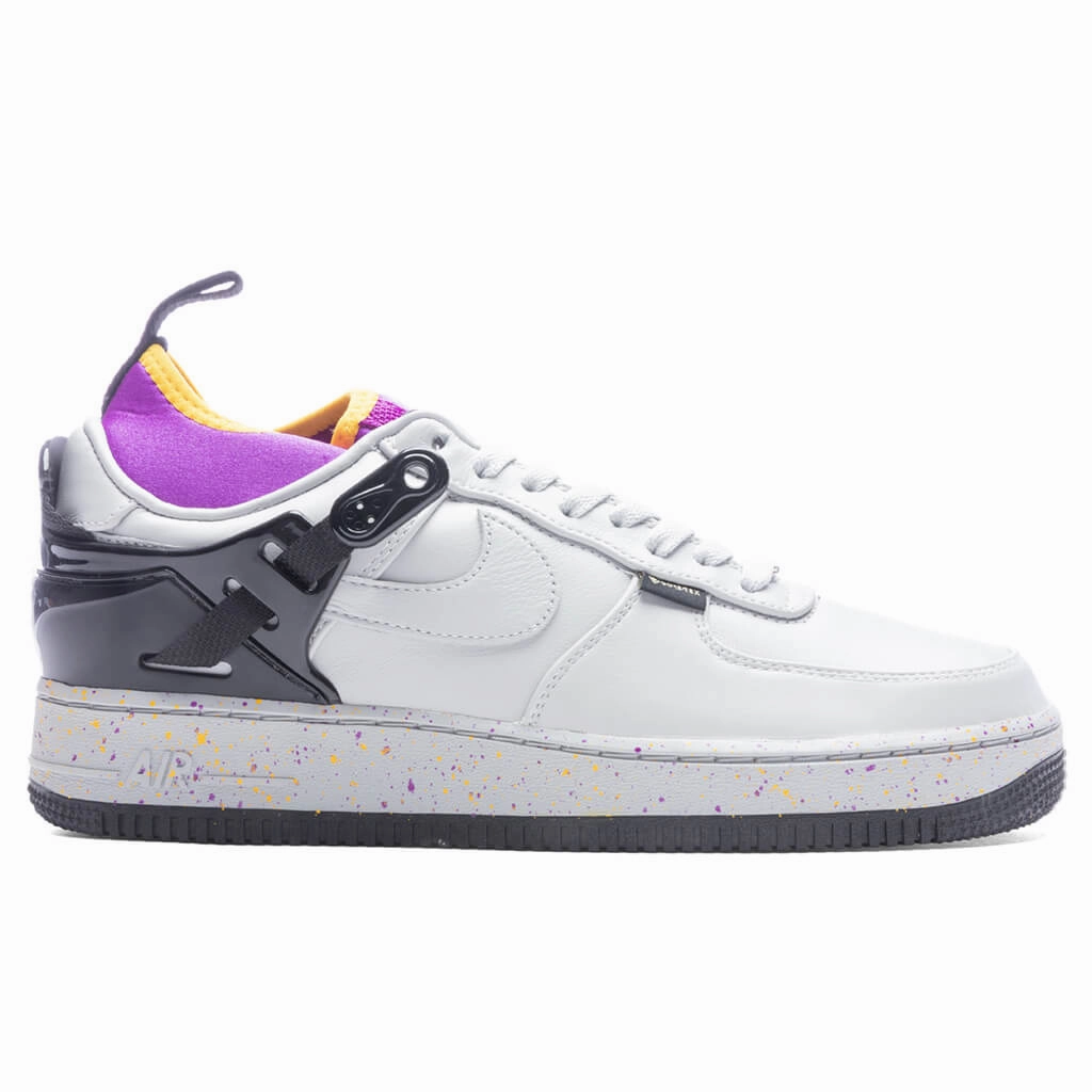 Air Force 1 Low SP x UNDERCOVER - Grey Fog/Grey Fog/Black Nike signature design with comfort fit