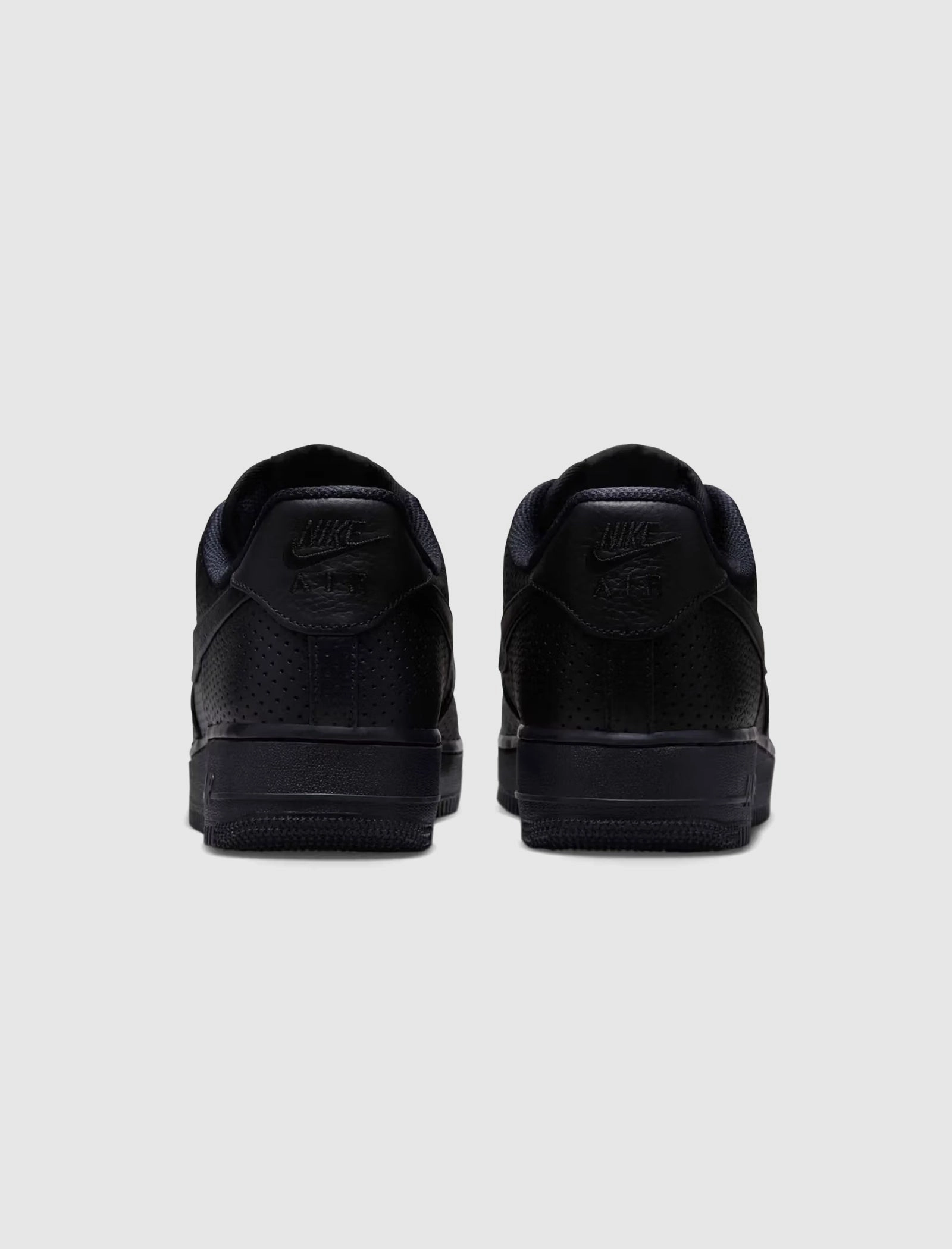 AIR FORCE ONE LOW SP "PERFORATED BLACK" Nike sports sneakers