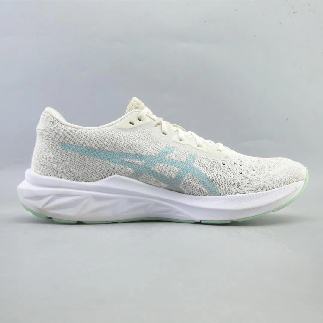 ASICS DYNABLAST 2 trainer shoe design snapshots