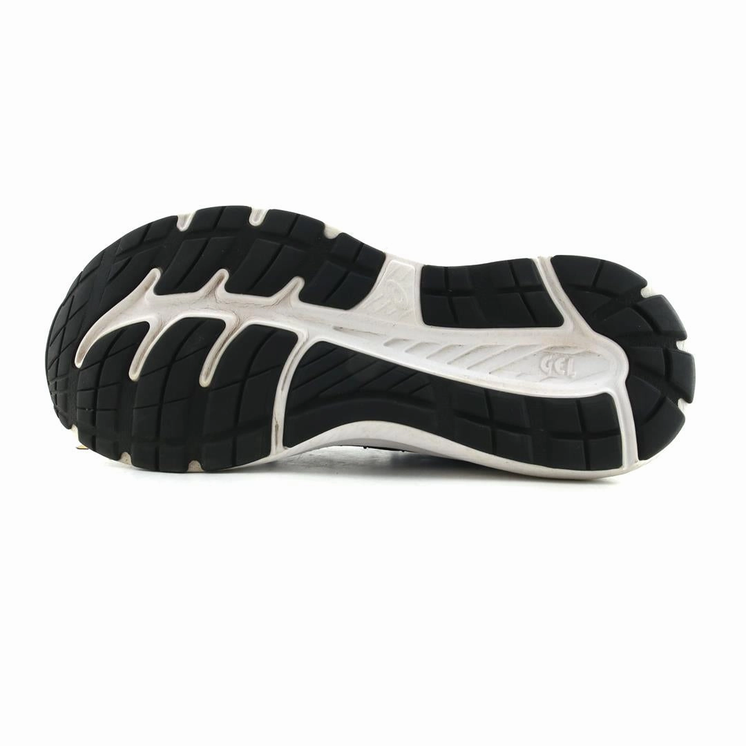 ASICS GEL CONTEND 7 lightweight athletic shoe visuals