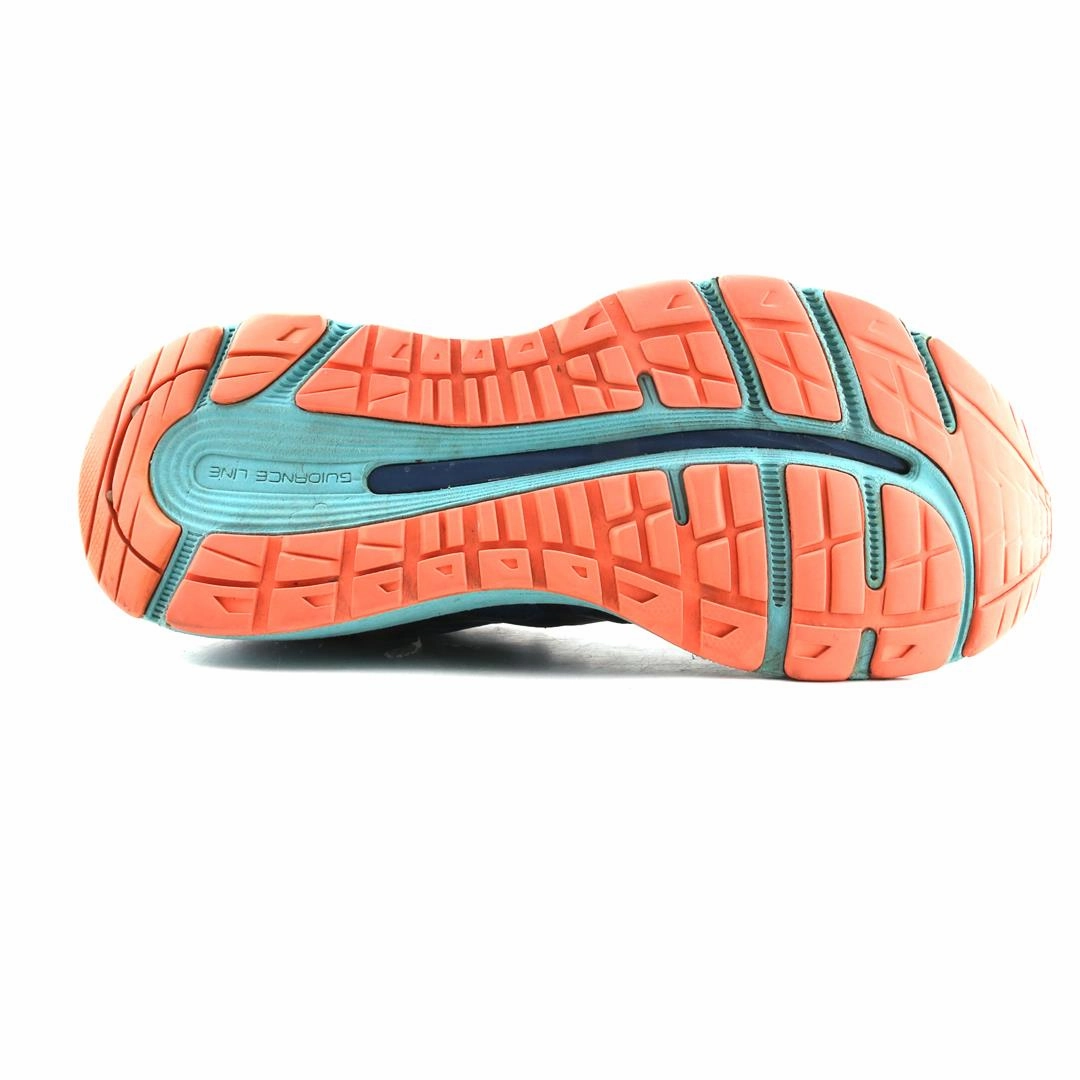ASICS GEL CUMULUS 21 lightweight athletic shoe visuals