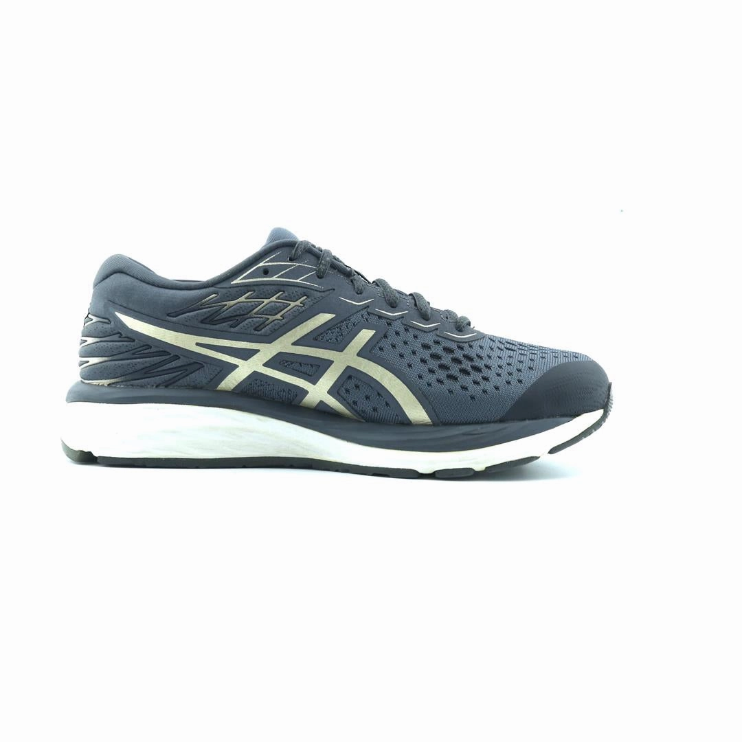 ASICS GEL-CUMULUS 21 performance running shoe photos
