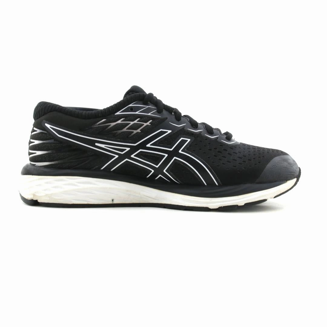 ASICS GEL-CUMULUS 21 sporty Asics footwear images
