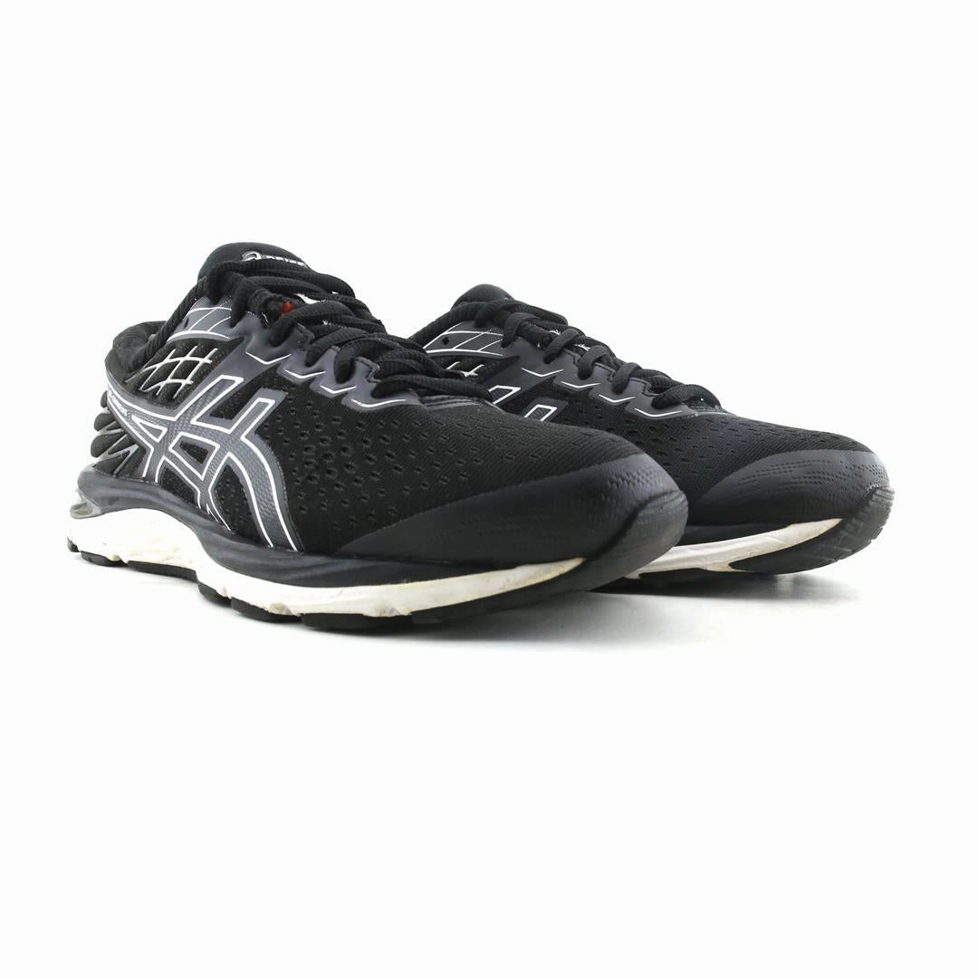 ASICS GEL-CUMULUS 21 sporty Asics footwear images