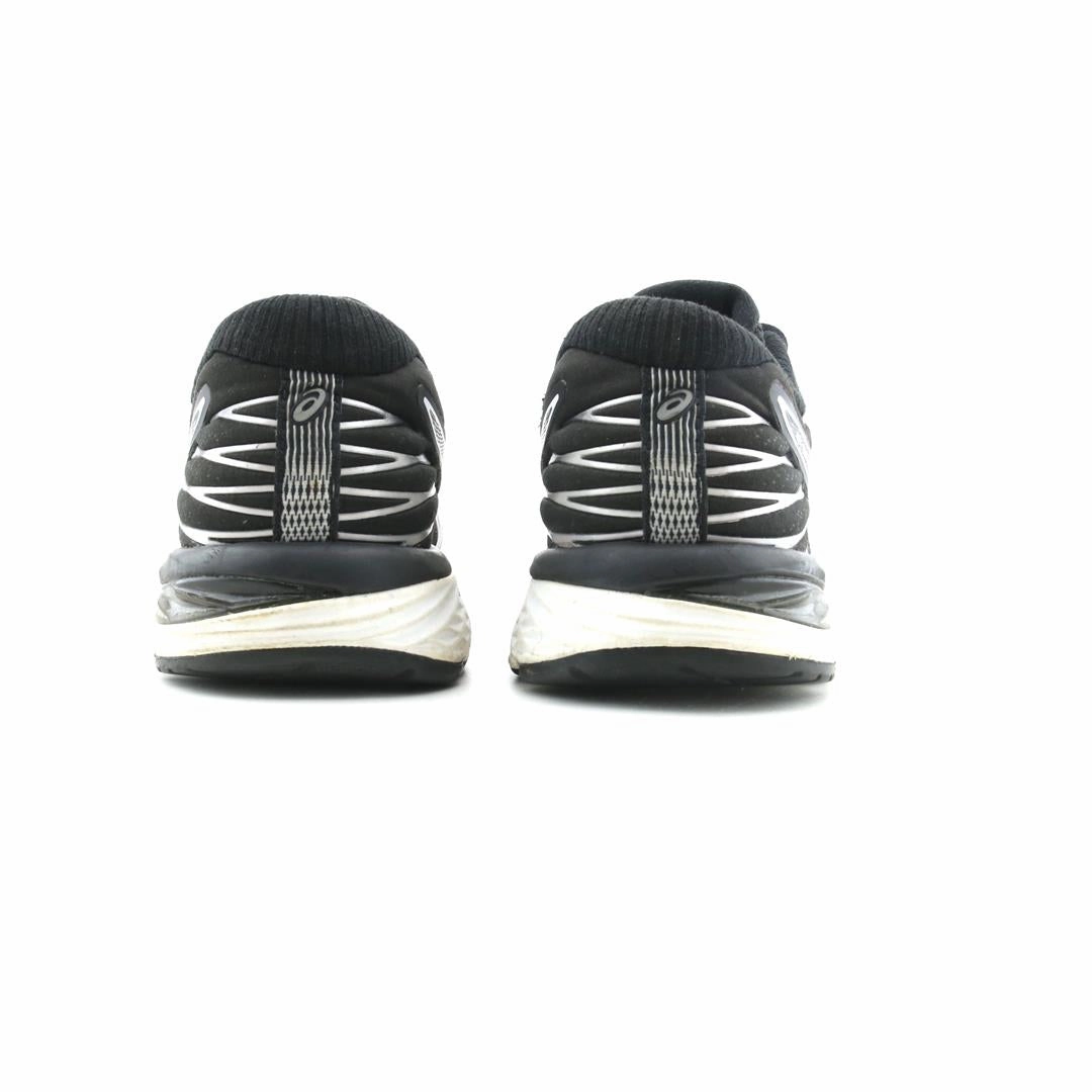 ASICS GEL-CUMULUS 21 sporty Asics footwear images