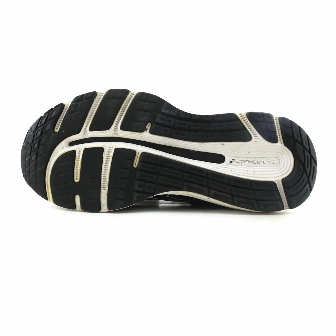 ASICS GEL-CUMULUS 21 sporty Asics footwear images