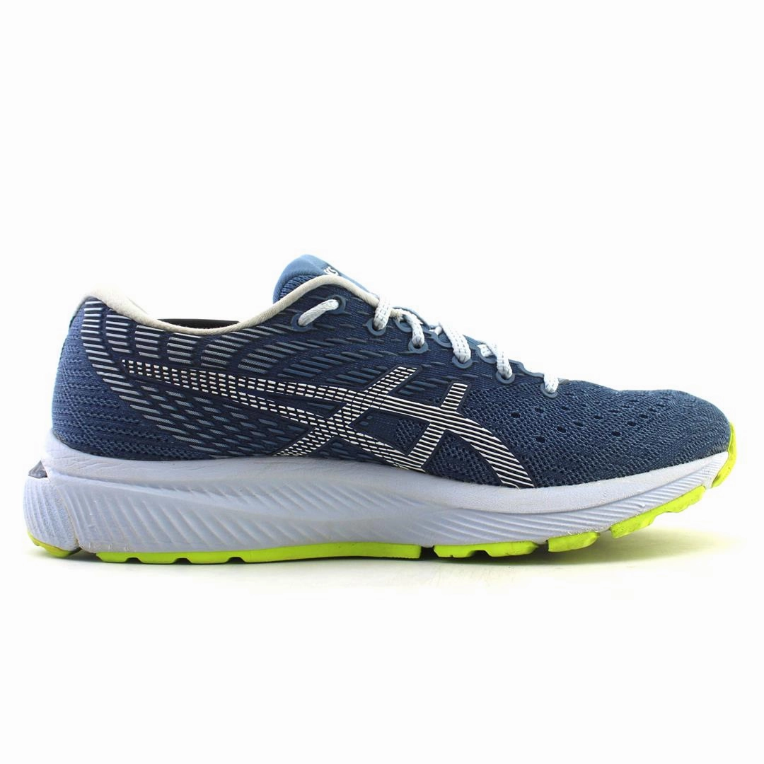 ASICS GEL-CUMULUS 22 sporty Asics footwear images