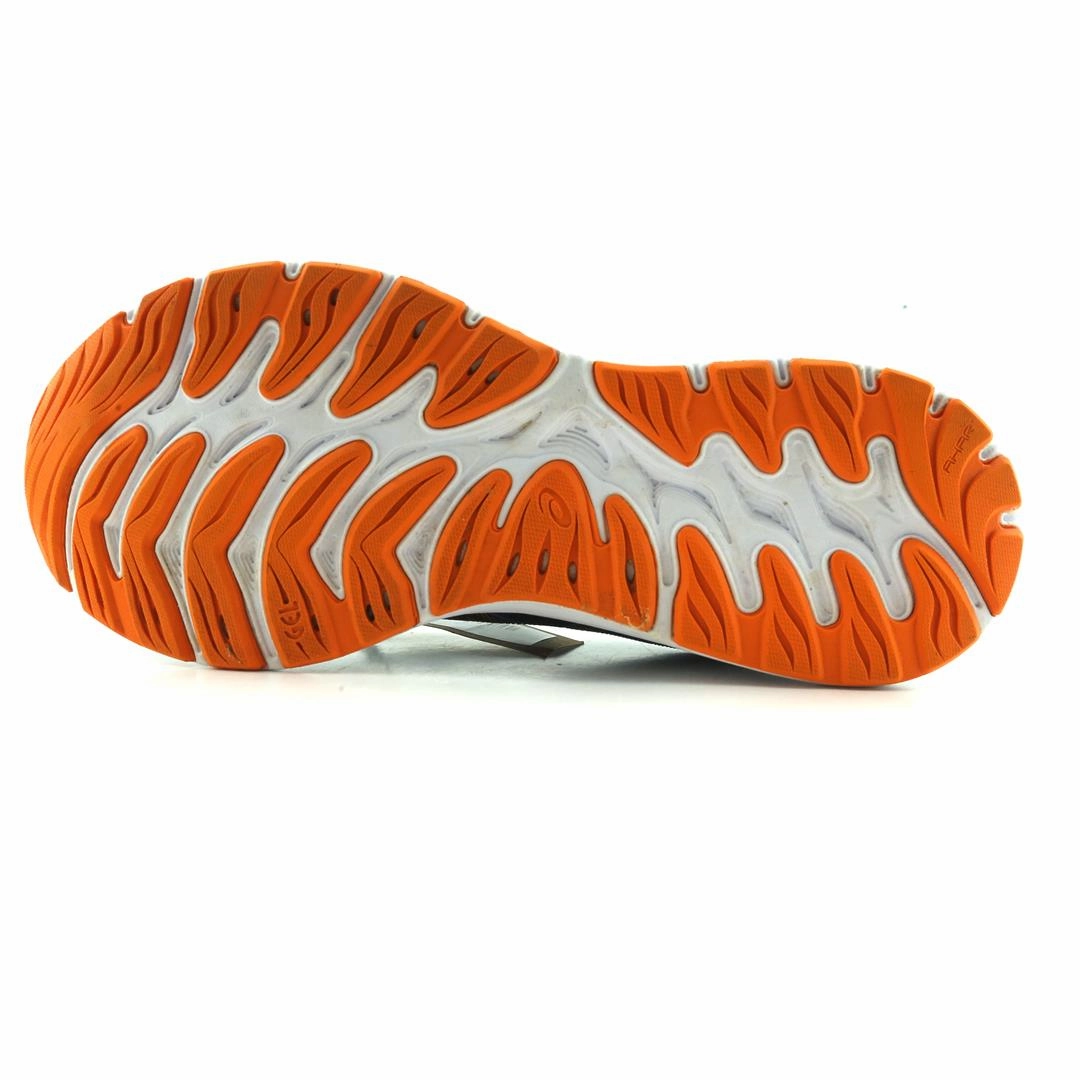 ASICS GEL CUMULUS 23 lightweight athletic shoe visuals