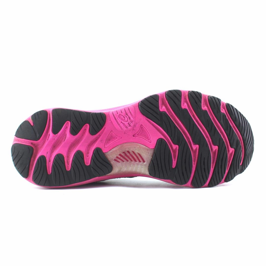 ASICS GEL-CUMULUS 23 sporty Asics footwear images