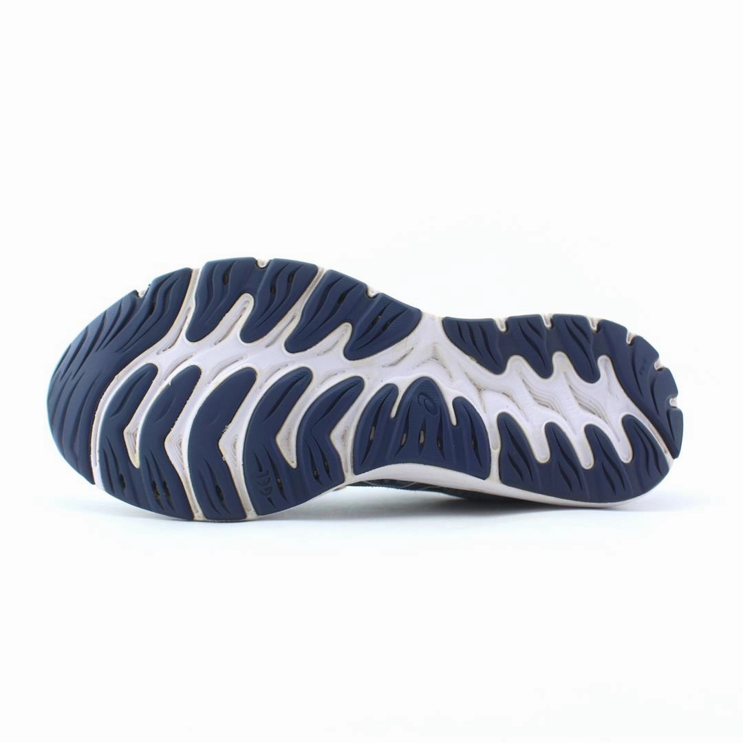 ASICS GEL CUMULUS 23 sporty Asics footwear images
