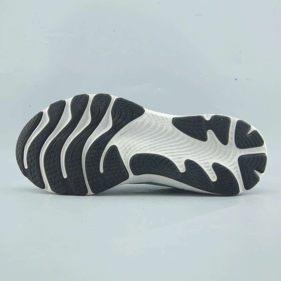 ASICS GEL CUMULUS 24 trainer shoe design snapshots