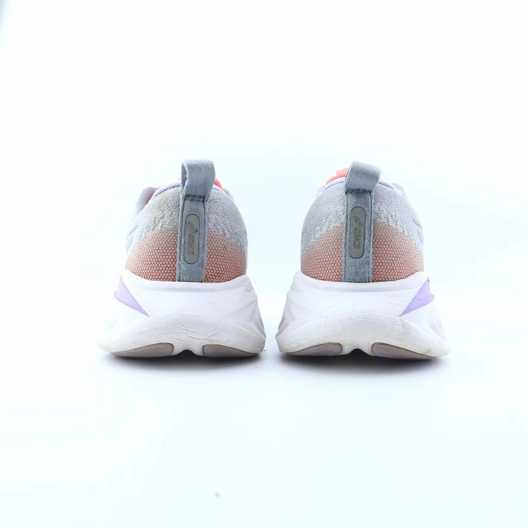 ASICS GEL-CUMULUS 25 performance running shoe photos