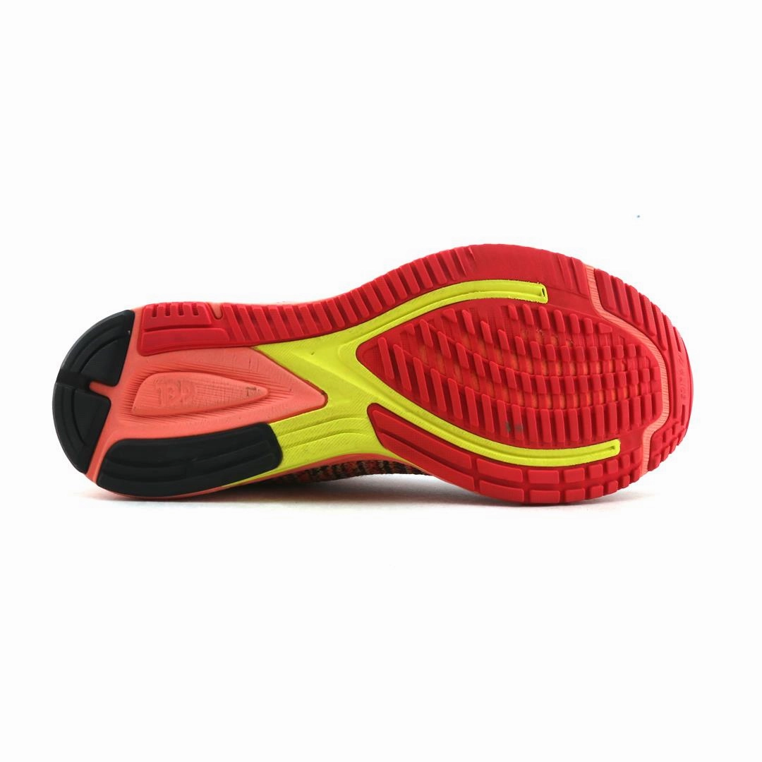 ASICS GEL DS TRAINER 24 performance running shoe photos