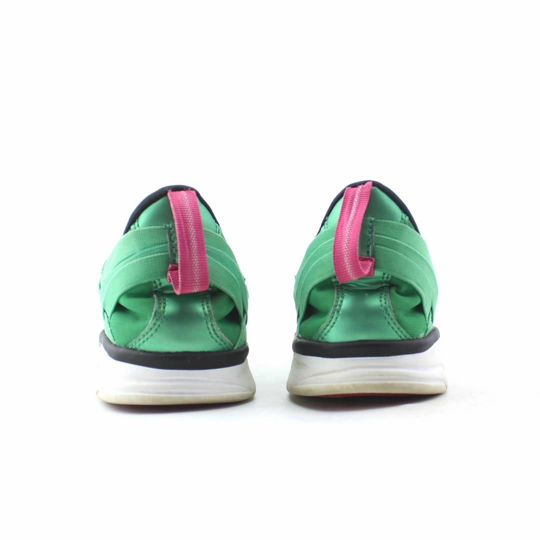 ASICS GEL-FIT SANA sporty Asics footwear images