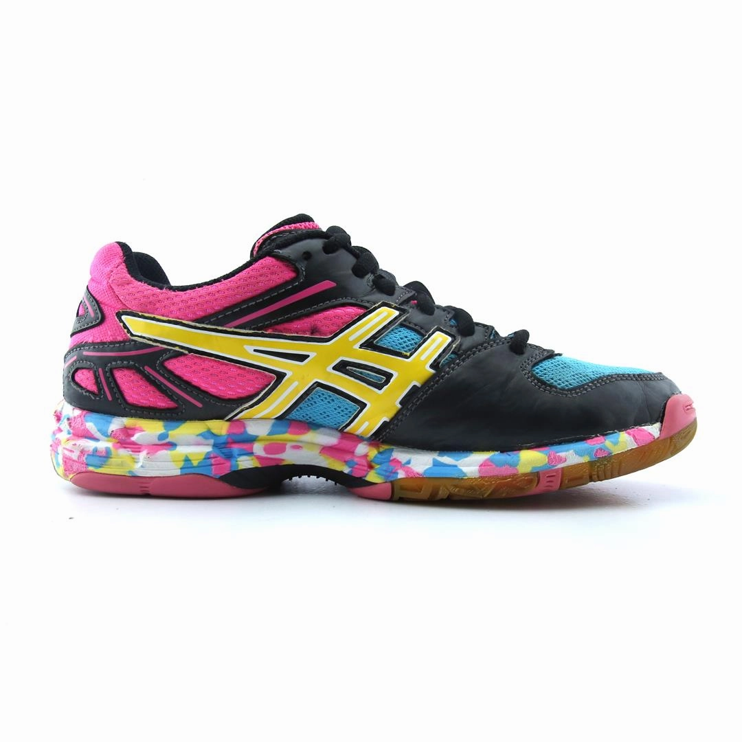 ASICS  GEL-FLASHPOINT B lightweight athletic shoe visuals