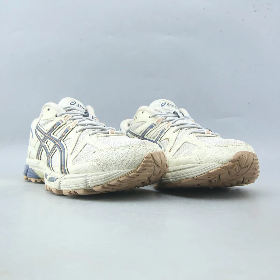ASICS GEL-KAHANA 8 lightweight athletic shoe visuals
