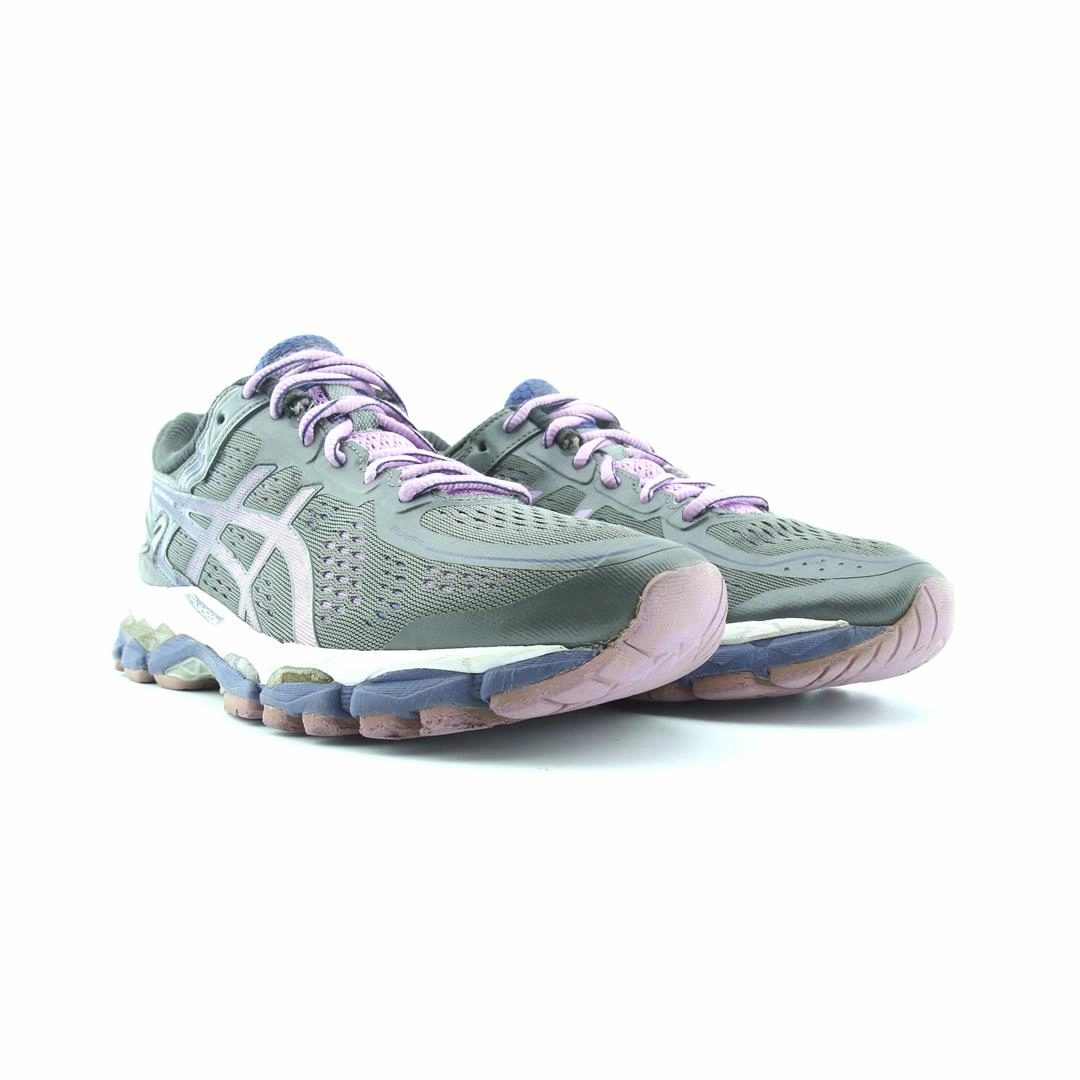 ASICS GEL KAYANO 22 performance running shoe photos