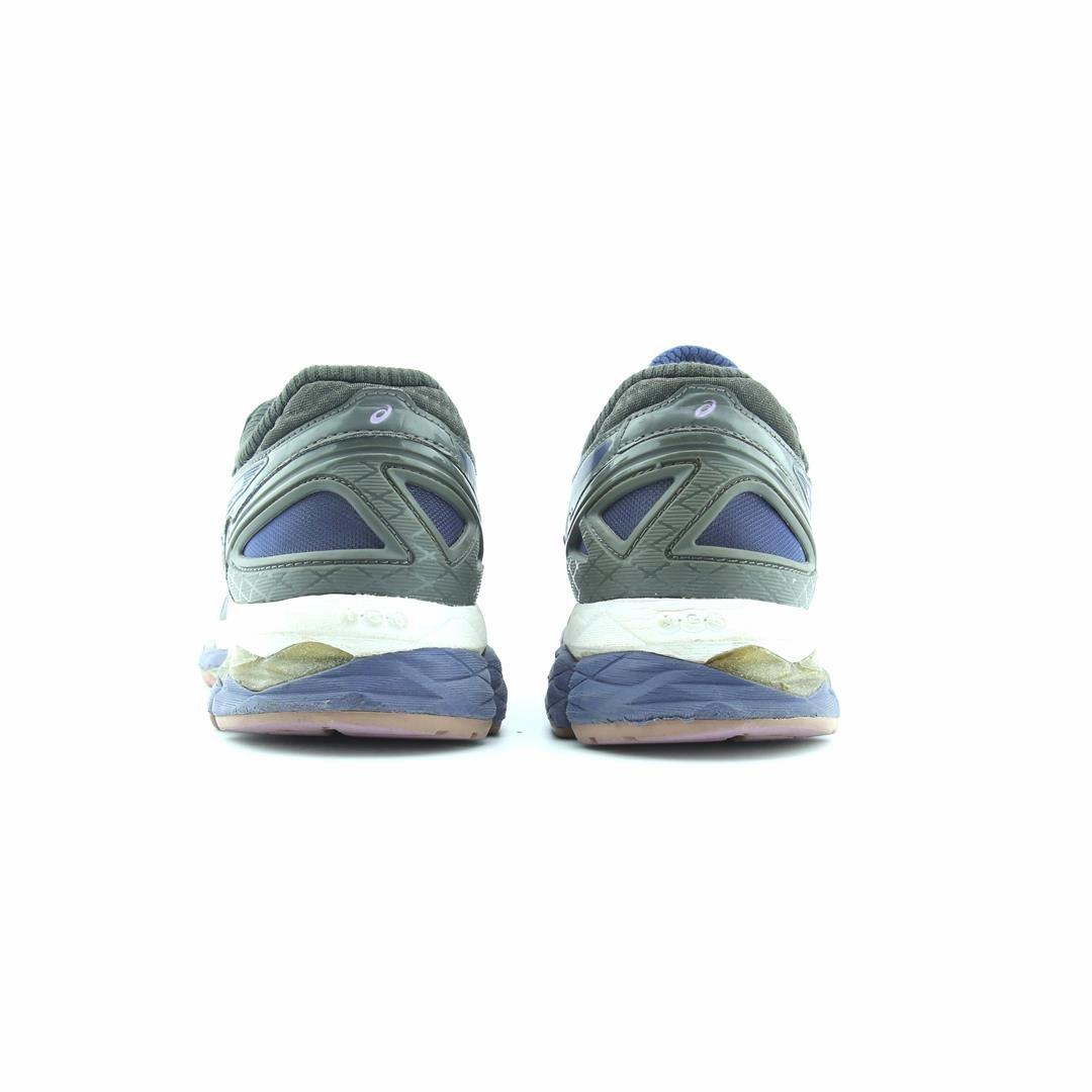 ASICS GEL KAYANO 22 performance running shoe photos