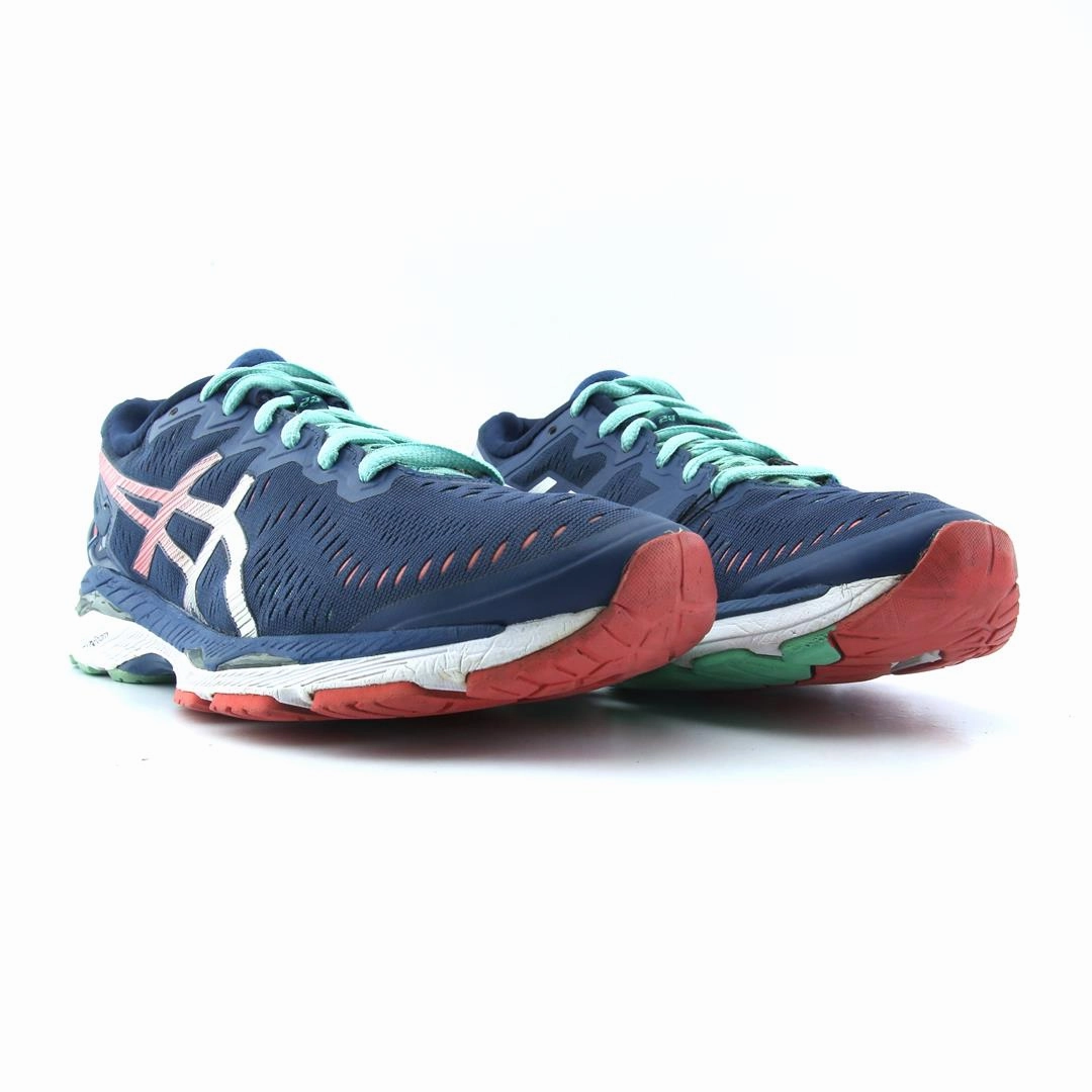 ASICS GEL-KAYANO 23 performance running shoe photos
