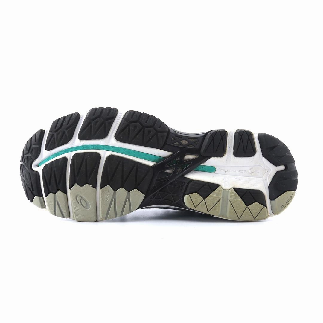 ASICS GEL KAYANO 24 sporty Asics footwear images