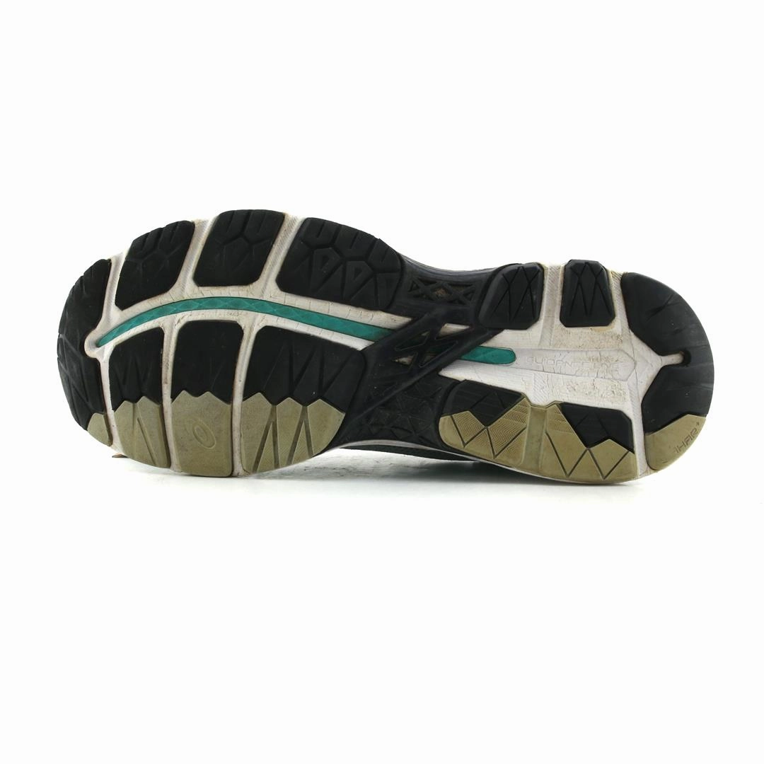 ASICS GEL KAYANO 24 sporty Asics footwear images