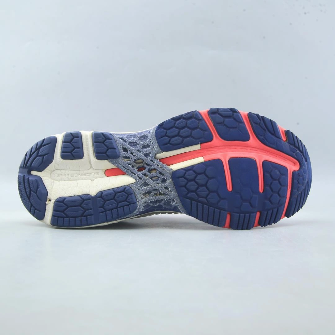 ASICS GEL KAYANO 25 lightweight athletic shoe visuals