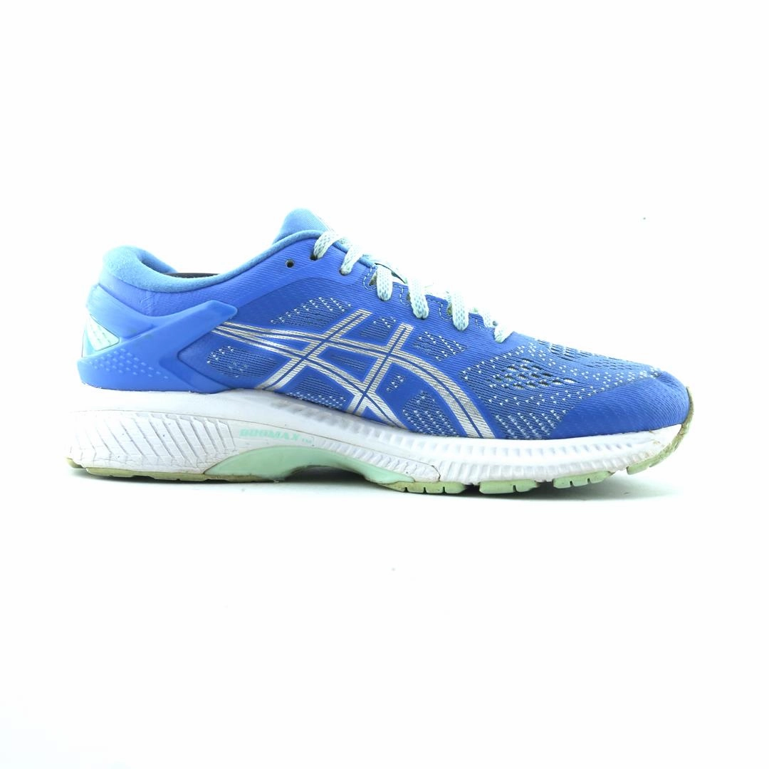 ASICS GEL-KAYANO 26 lightweight athletic shoe visuals