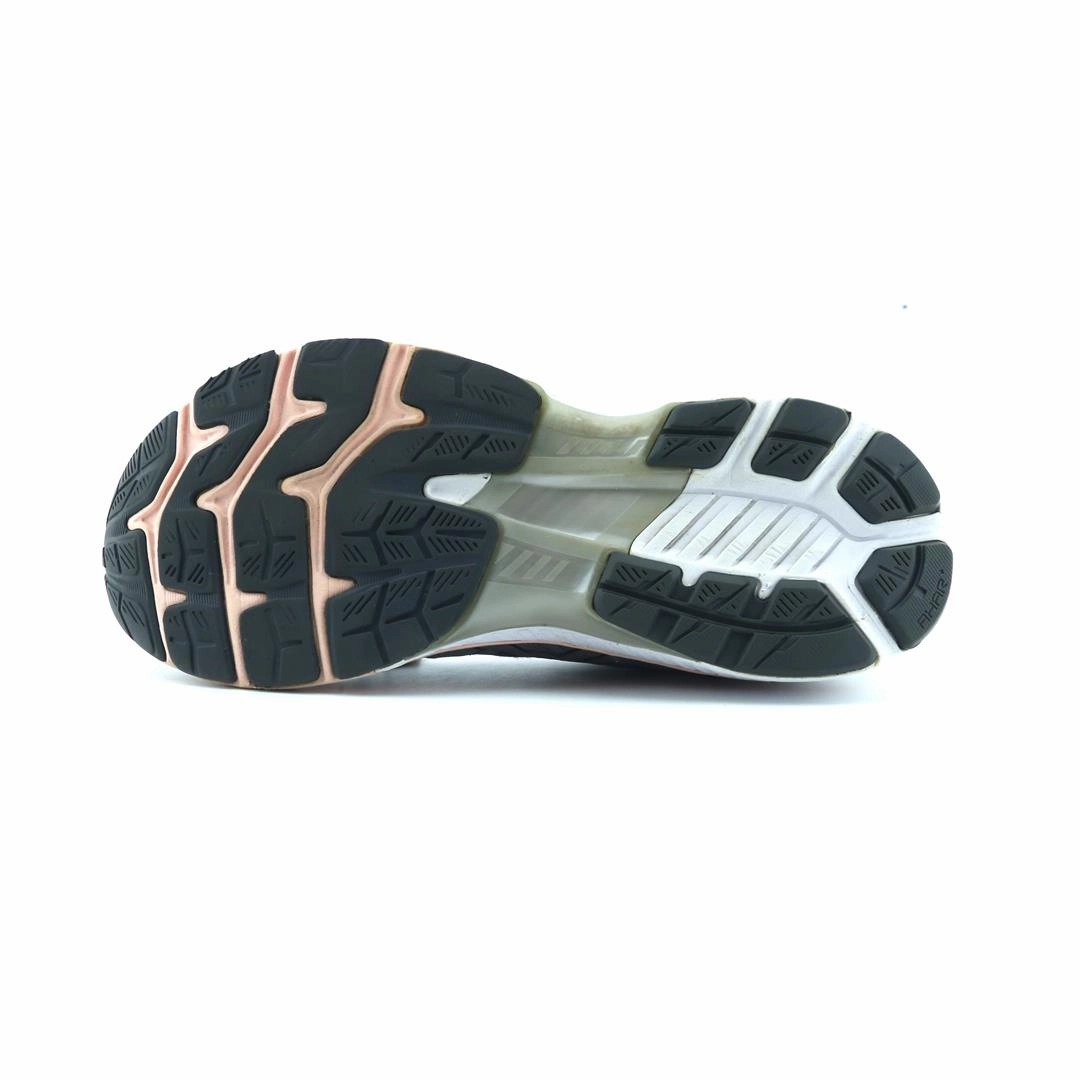 ASICS GEL KAYANO 27 performance running shoe photos