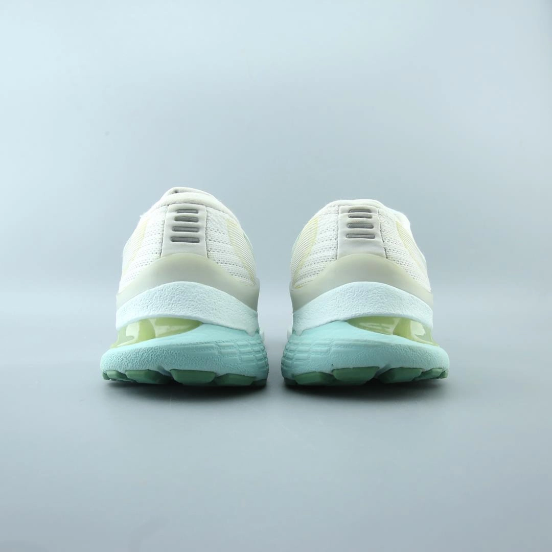 ASICS GEL-KAYANO 28 performance running shoe photos