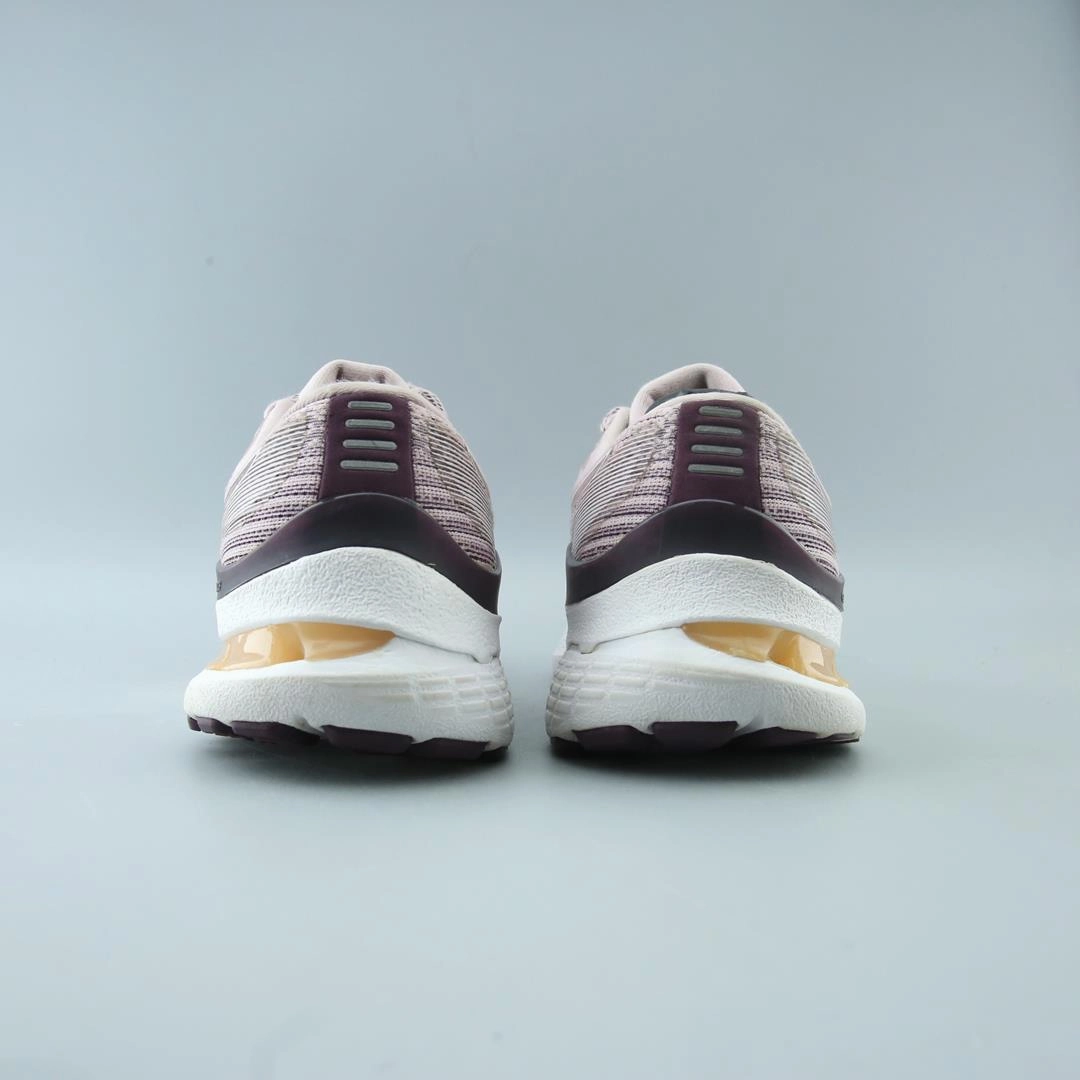 ASICS GEL KAYANO 28 performance running shoe photos