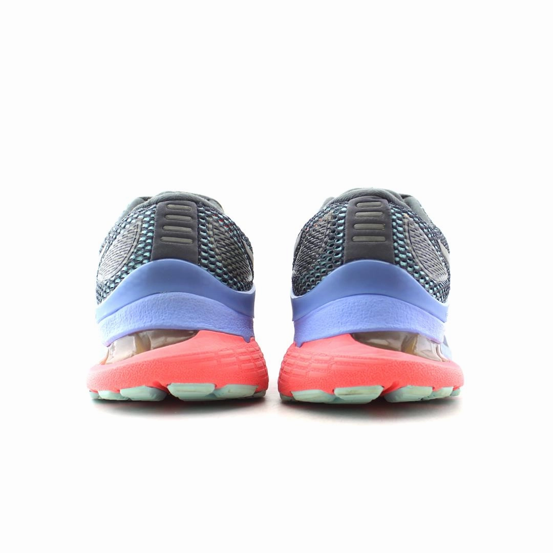 ASICS GEL-KAYANO 28 sporty Asics footwear images