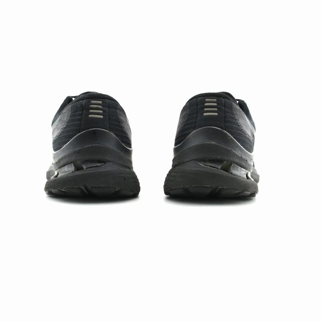ASICS GEL KAYANO 28 sporty Asics footwear images
