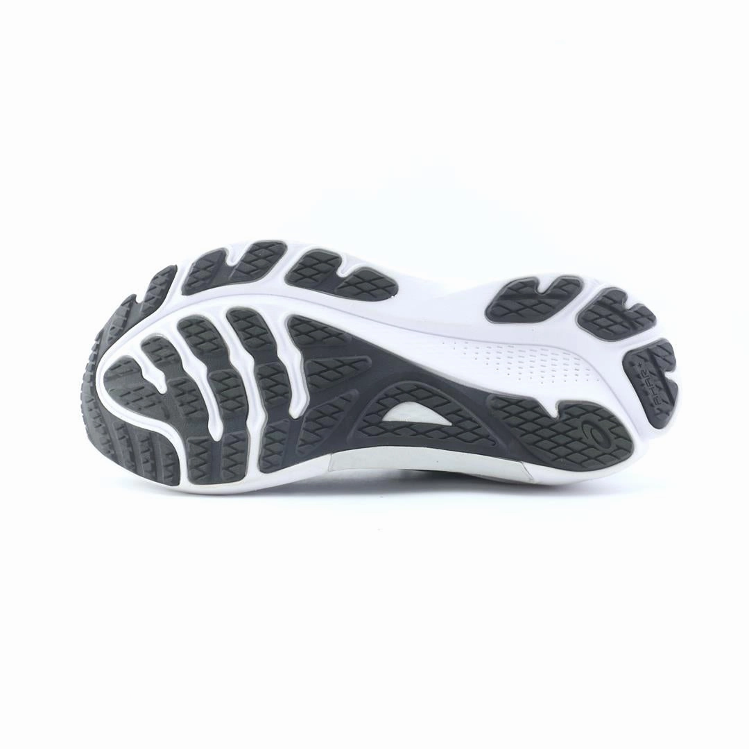 ASICS GEL KAYANO 30 trainer shoe design snapshots