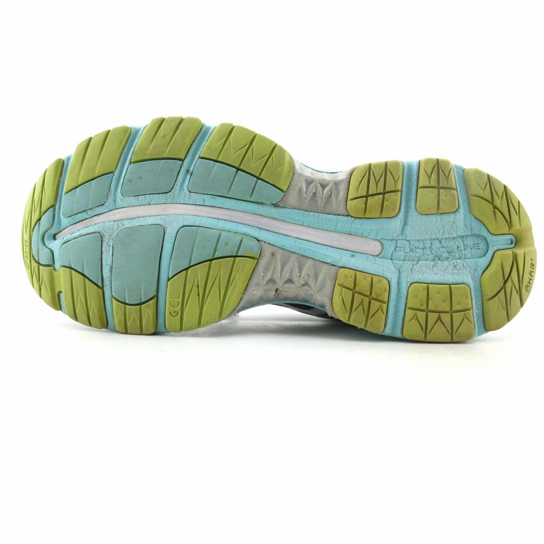 ASICS GEL-NIMBUS 18 sporty Asics footwear images