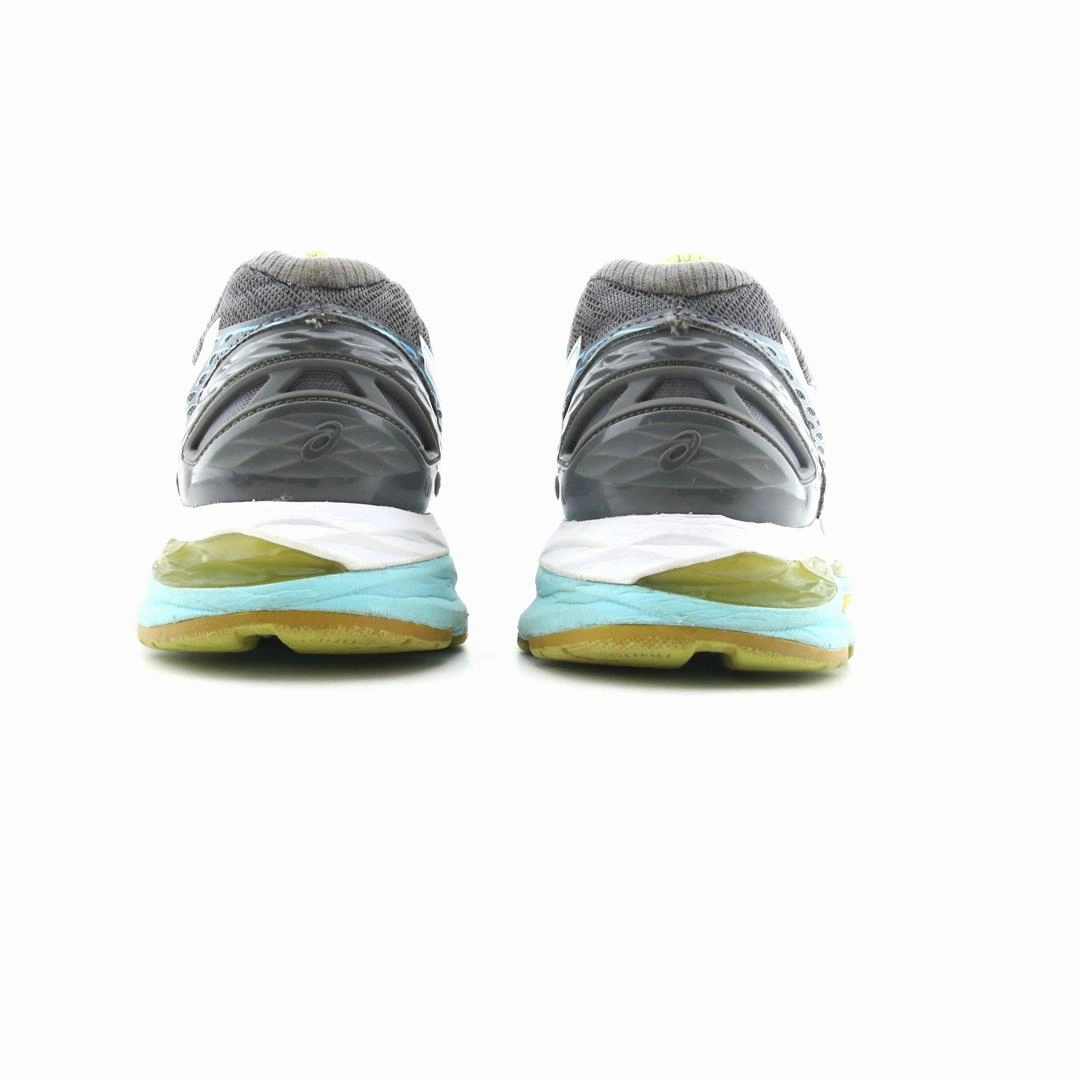 ASICS GEL-NIMBUS 18 sporty Asics footwear images
