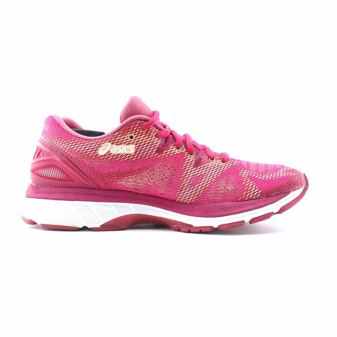 ASICS GEL-NIMBUS 20 performance running shoe photos