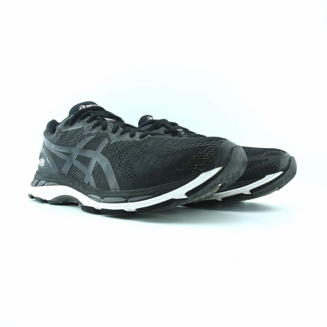 ASICS GEL-NIMBUS 20 performance running shoe photos