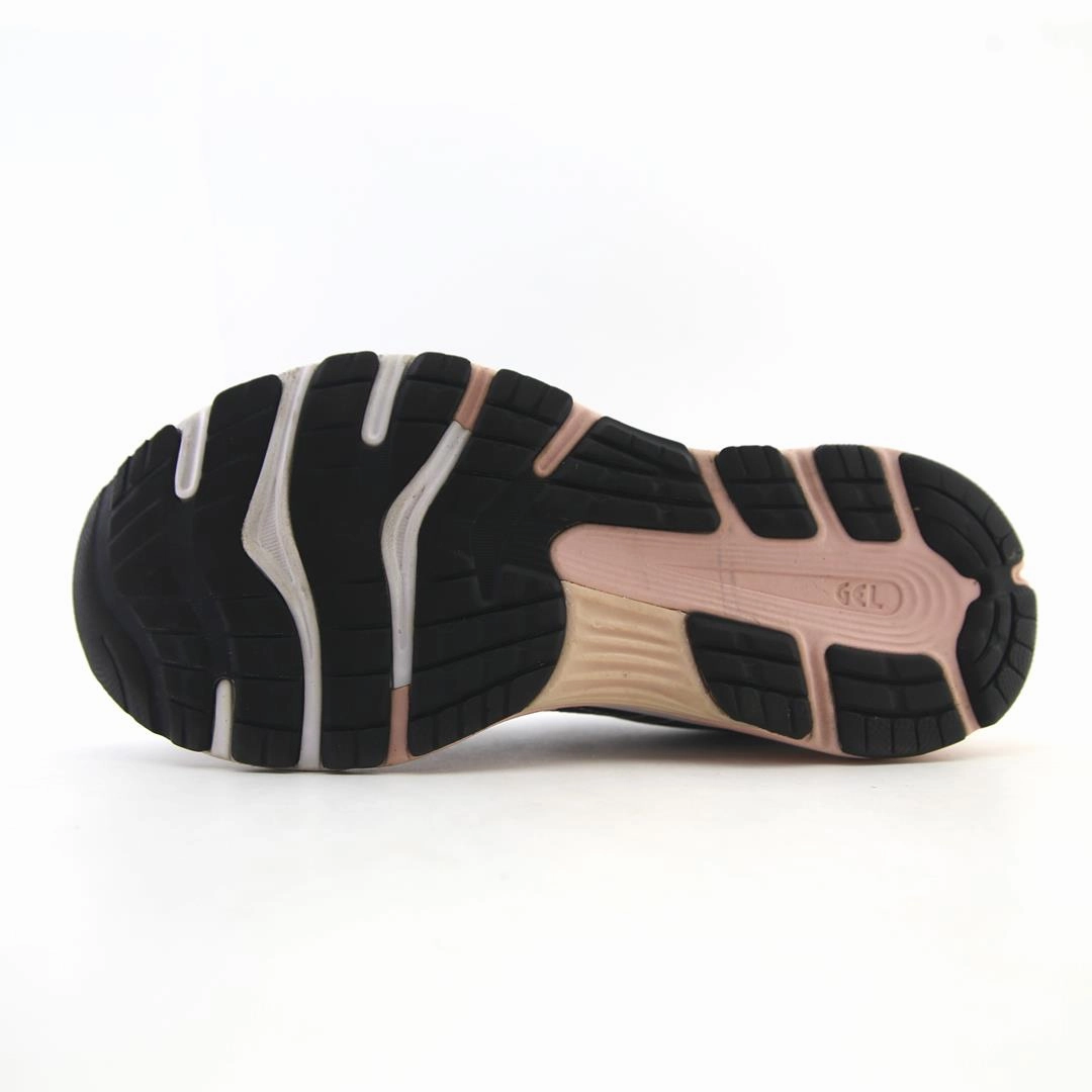 ASICS GEL NIMBUS 21 sporty Asics footwear images