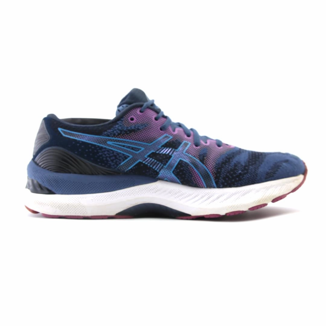 ASICS  GEL-NIMBUS 23 sporty Asics footwear images