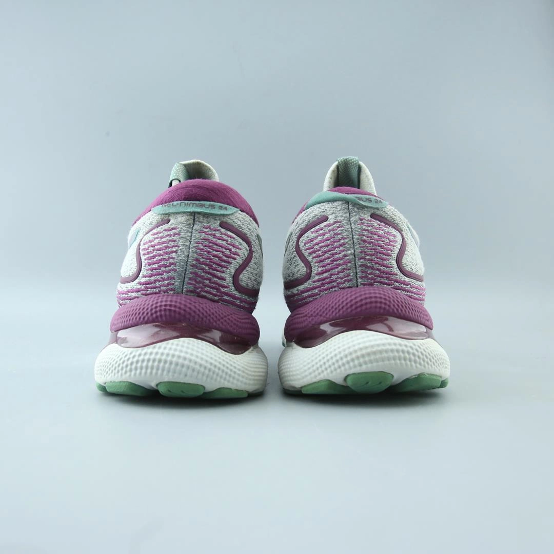ASICS GEL NIMBUS 24 performance running shoe photos