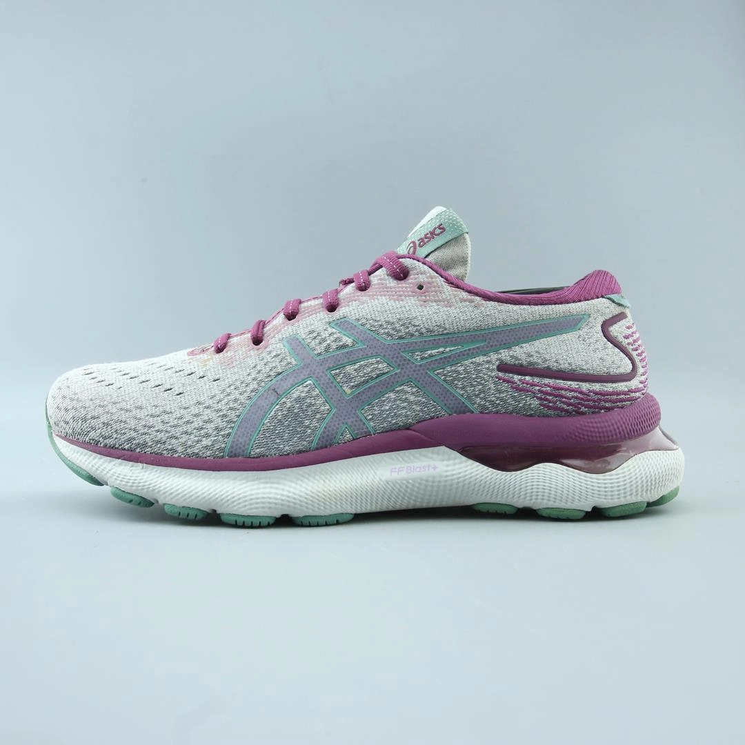 ASICS GEL NIMBUS 24 Asics lightweight sneakers